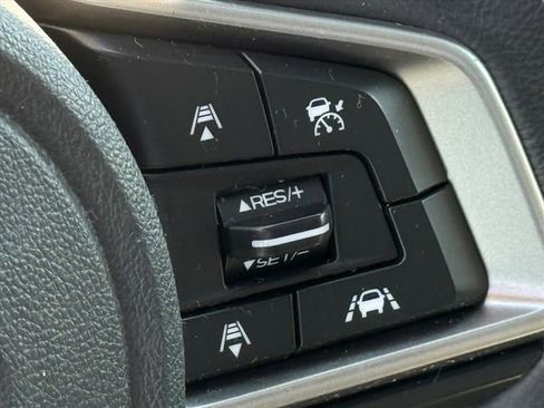 Used 2019 Subaru Crosstrek 2.0i Limited w/ Moonroof Package w/Navigation image 12