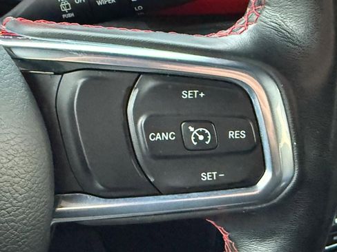 Used 2019 Jeep Wrangler Unlimited Rubicon w/ Uconnect 4C Nav & Sound Group image 16