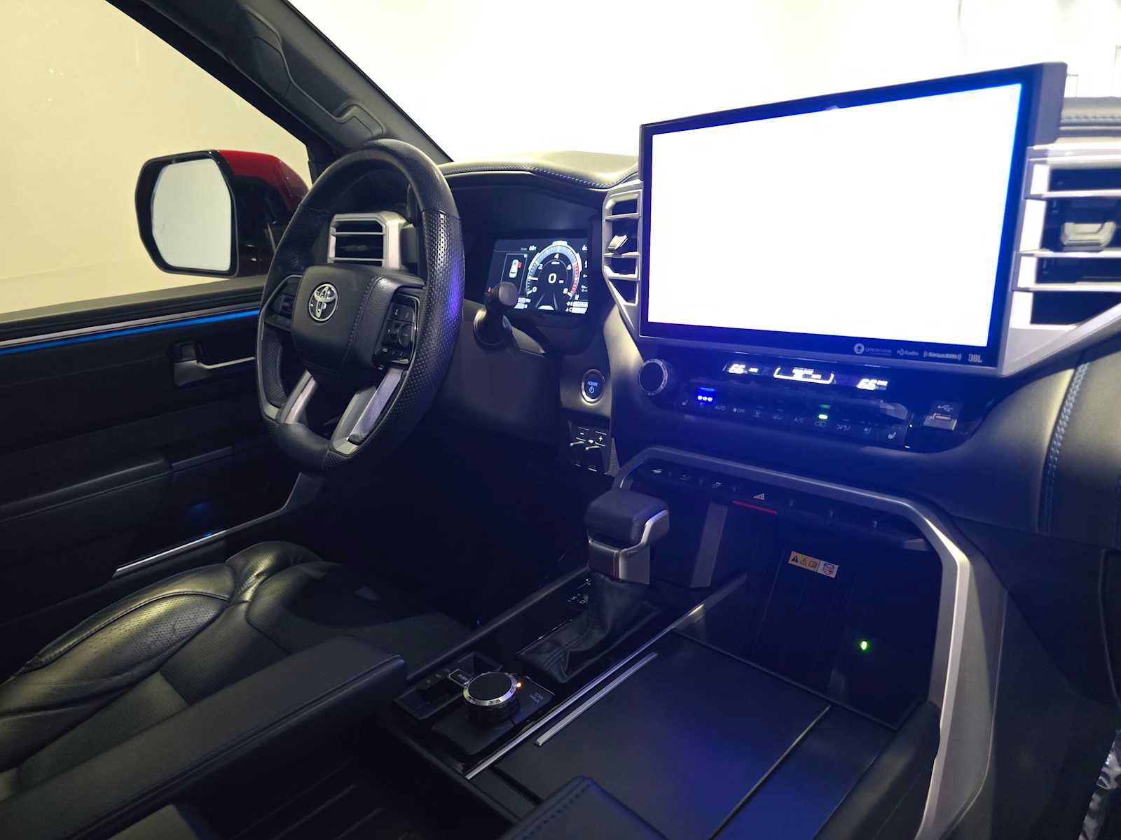 Used 2024 Toyota Sequoia Platinum AWD/4WD image 11