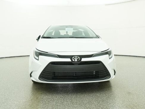 New 2026 Toyota Corolla LE image 2