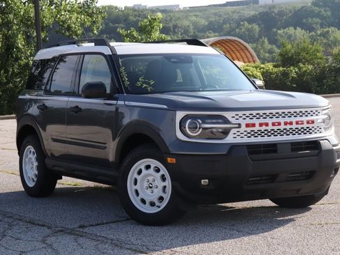New 2026 Ford Bronco Sport Heritage w/ Convenience Package AWD/4WD image 2