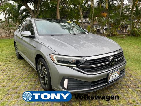 Used 2022 Volkswagen Jetta SEL FWD image 1