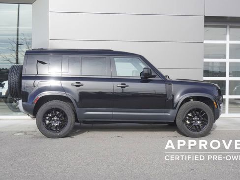 Used 2025 Land Rover Defender 110 S image 7