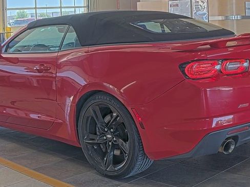 Used 2019 Chevrolet Camaro SS image 3