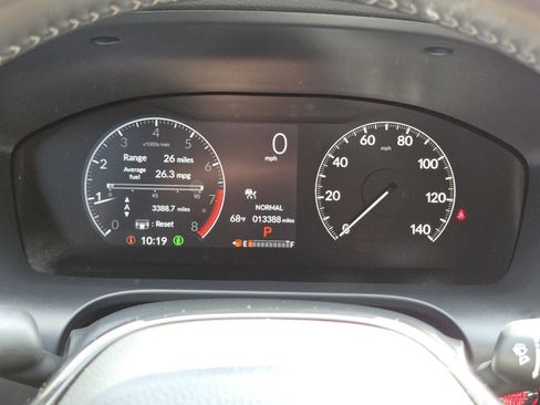 Certified 2025 Honda HR-V EX-L image 30
