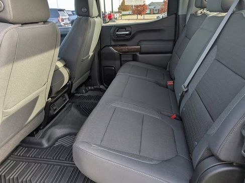 Used 2019 GMC Sierra 1500 SLE image 11