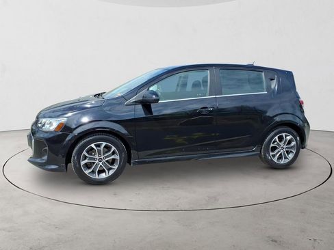 Used 2019 Chevrolet Sonic LT w/ Convenience Package FWD image 8