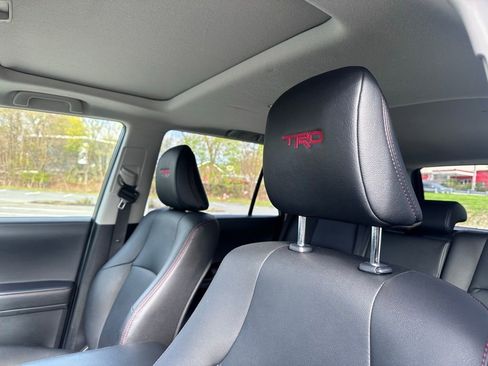 Used 2022 Toyota 4Runner TRD Off-Road Premium AWD/4WD image 14