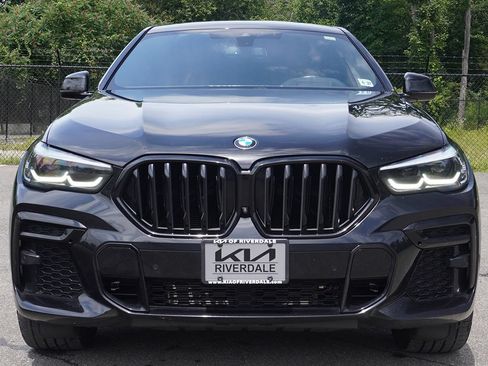 Used 2022 BMW X6 xDrive40i w/ M Sport Package AWD/4WD image 11