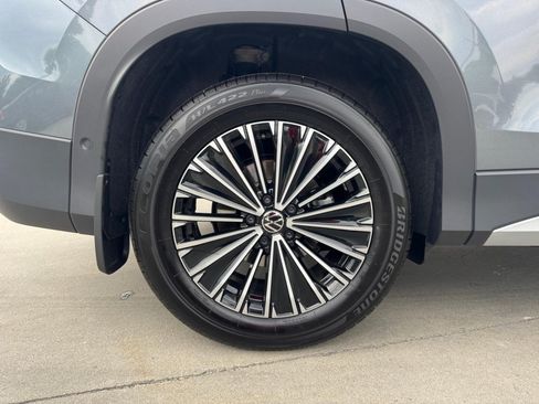 Certified 2026 Volkswagen Tiguan S w/ 18" Wheel Package FWD image 23