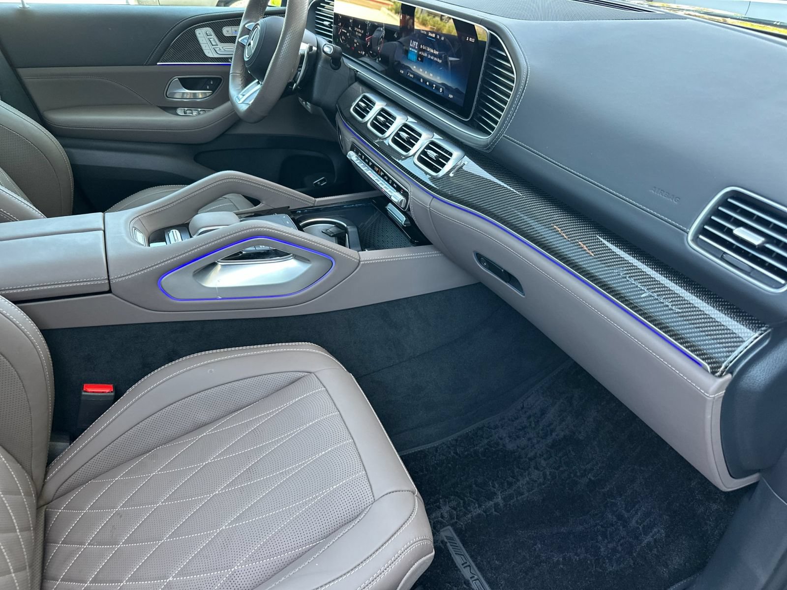 Certified 2026 Mercedes-Benz GLS 63 AMG 4MATIC image 19