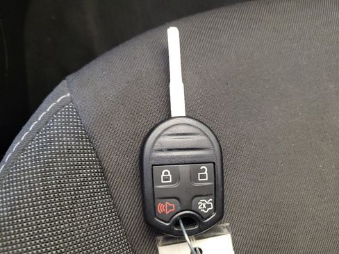 Used 2019 Ford Fiesta SE w/ Equipment Group 201A FWD image 32