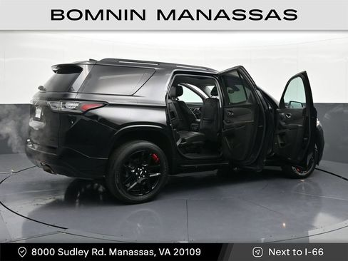 Used 2021 Chevrolet Traverse Premier w/ Redline Edition image 36