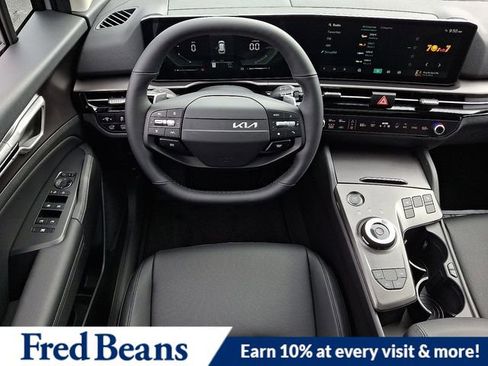 New 2026 Kia Sportage EX w/ EX Panoramic Sunroof Package image 7