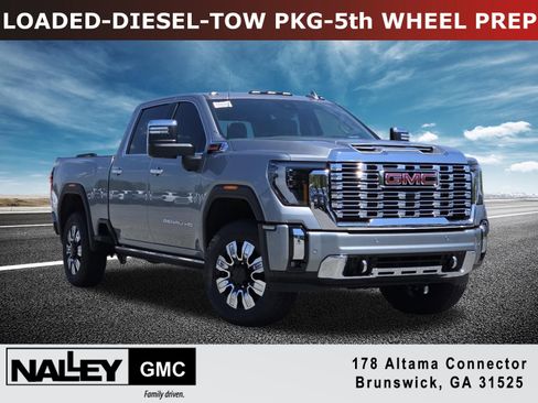 New 2026 GMC Sierra 2500 Denali w/ Denali Reserve Package AWD/4WD image 1