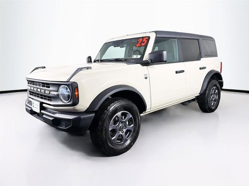 Used 2025 Ford Bronco Big Bend AWD/4WD image 3