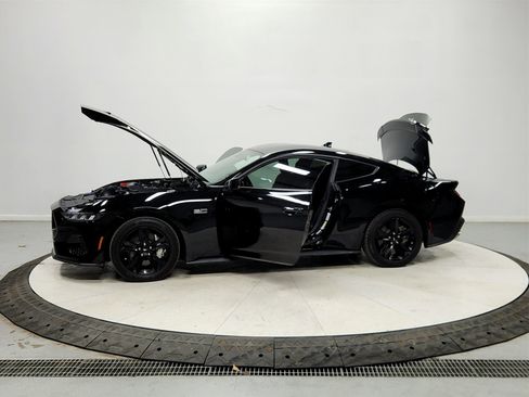 Used 2024 Ford Mustang GT image 12