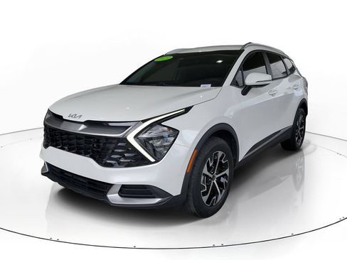 Certified 2023 Kia Sportage EX AWD/4WD image 3