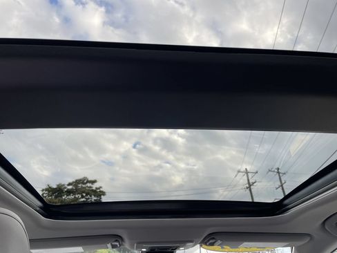 Used 2021 Toyota Camry XLE AWD/4WD image 21