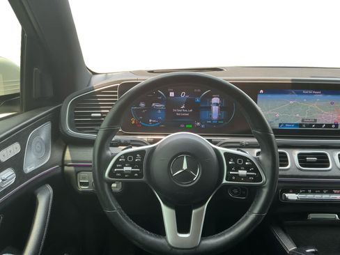 Used 2020 Mercedes-Benz GLS 450 4MATIC image 12