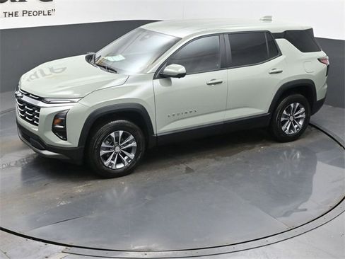 New 2026 Chevrolet Equinox LT w/ Convenience Package II image 22