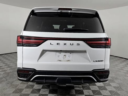 Used 2022 Lexus LX 600 F Sport image 8