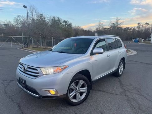 Used 2013 Toyota Highlander Limited image 17