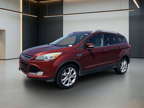 Used 2014 Ford Escape Titanium w/ Equipment Group 401A FWD image 1