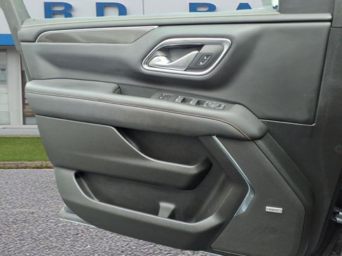 Used 2022 GMC Yukon XL AT4 w/ Max Trailering Package image 13