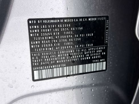 Used 2022 Volkswagen Tiguan SE image 34