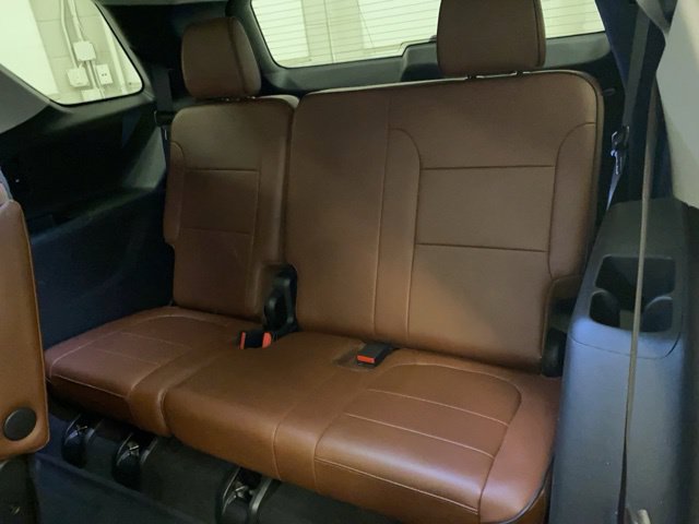 Used 2018 Chevrolet Traverse High Country AWD/4WD image 25