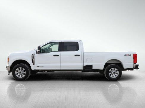 Used 2023 Ford F250 XLT image 3