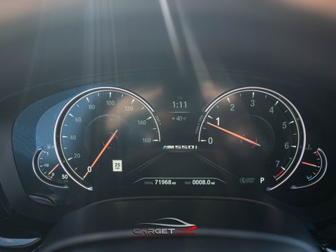 Used 2018 BMW M550i xDrive xDrive w/ Driving Assistance Package image 29