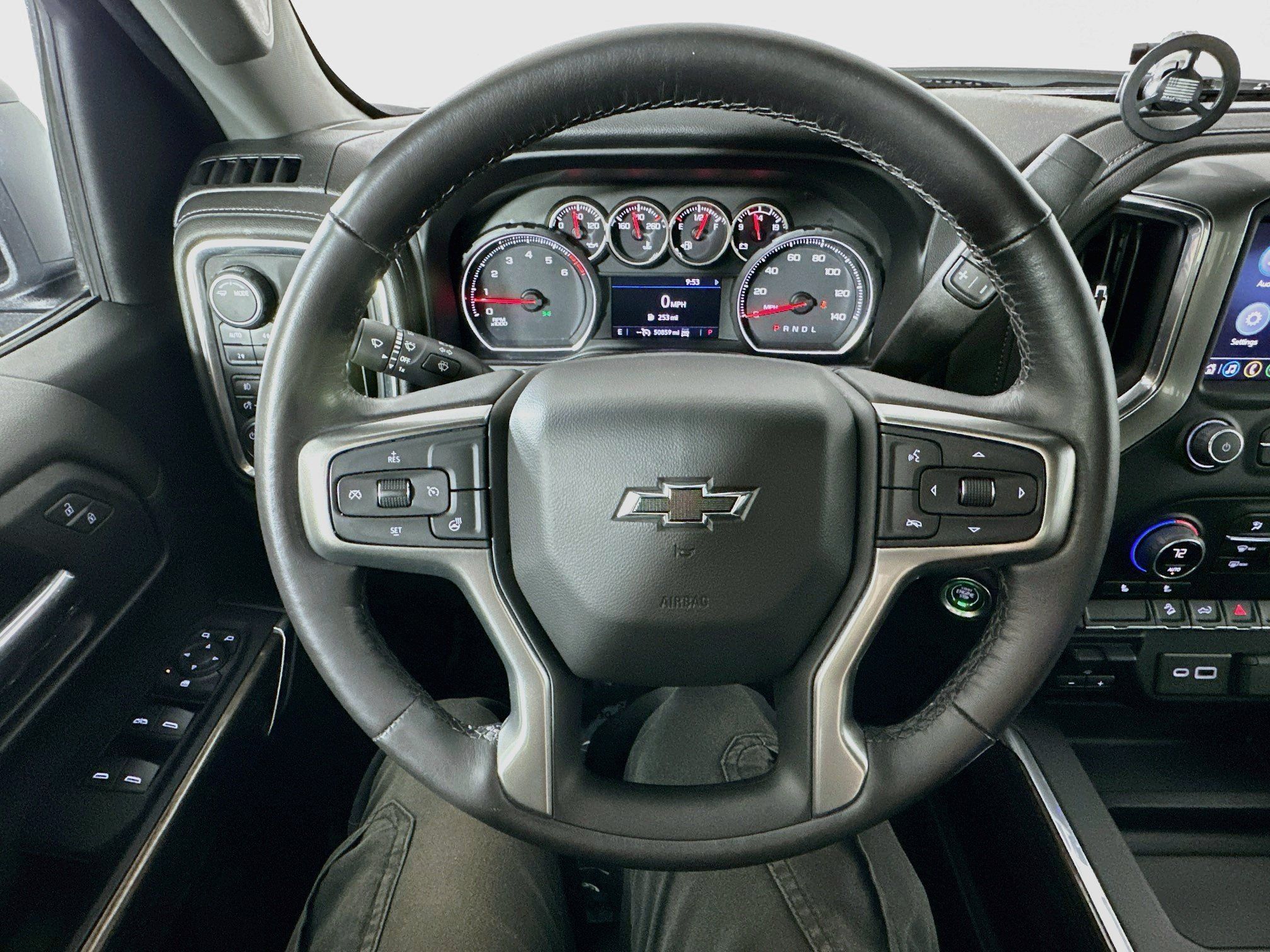 Used 2022 Chevrolet Silverado 1500 LT Trail Boss w/ Convenience Package II AWD/4WD image 11