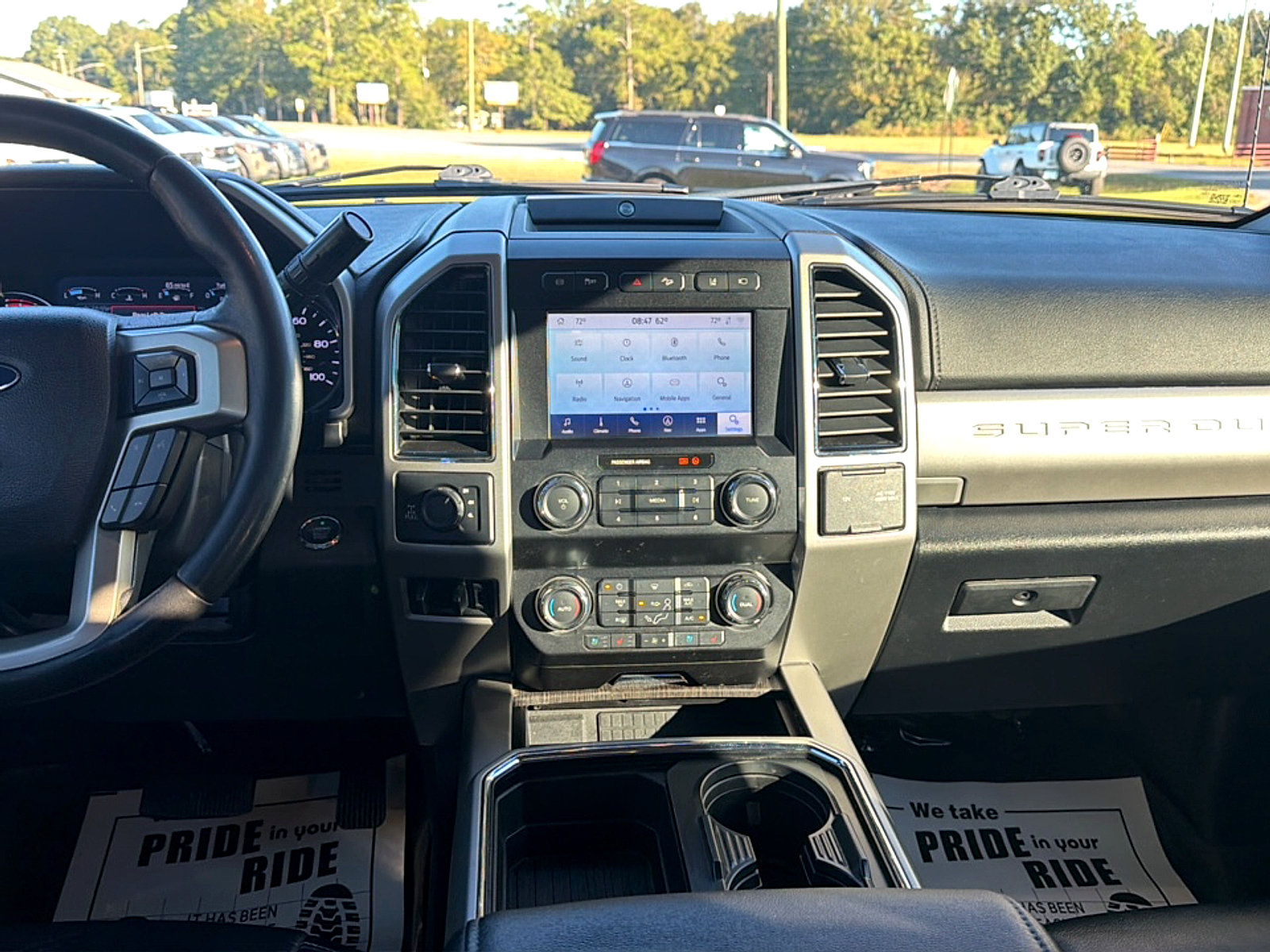 Used 2020 Ford F250 Lariat w/ Lariat Ultimate Package AWD/4WD image 8