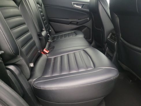 Used 2024 Ford Edge SEL image 21