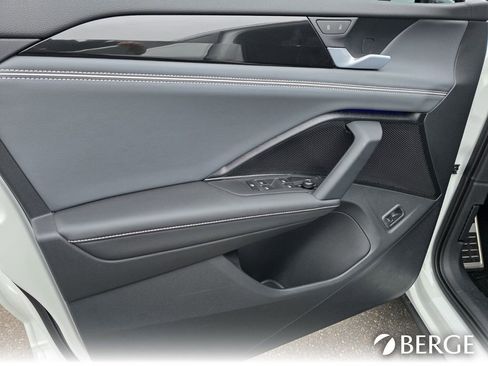 New 2026 Volkswagen Tiguan SEL R-Line image 12