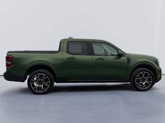 Used 2025 Ford Maverick Lariat video 2