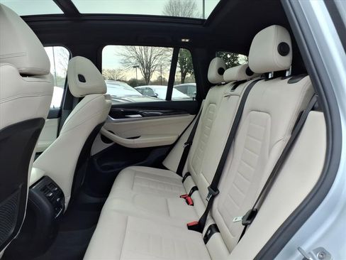 Used 2018 BMW X3 xDrive30i image 17