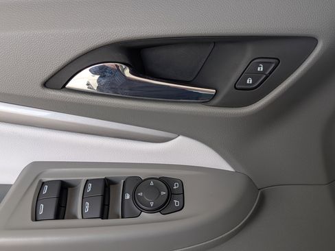 Used 2022 Chevrolet Bolt EUV Premier w/ Launch Edition image 16