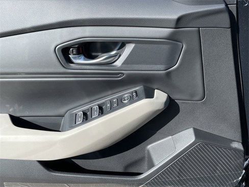 New 2025 Honda Accord SE image 20