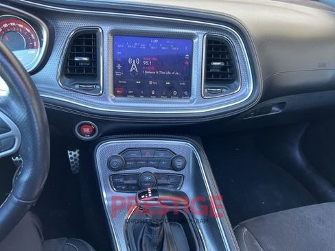 Used 2021 Dodge Challenger SRT Hellcat image 31