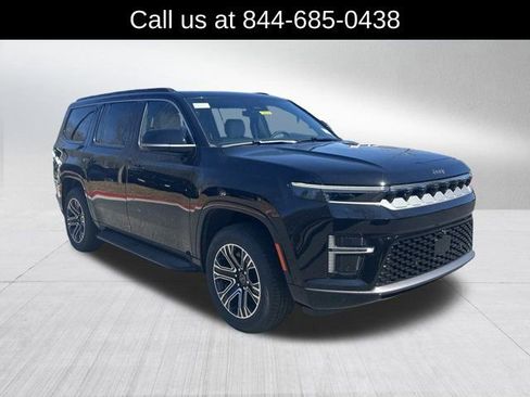 New 2026 Jeep Grand Wagoneer 2WD image 3