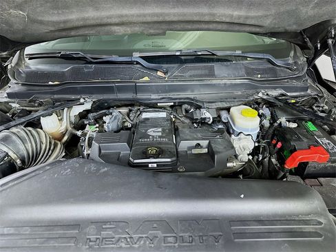 Used 2023 RAM 2500 Big Horn w/ Level 1 Equipment Group image 9