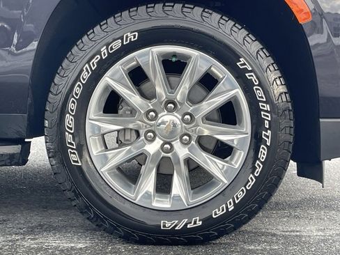 Used 2024 Chevrolet Tahoe Premier w/ Premium Package image 20