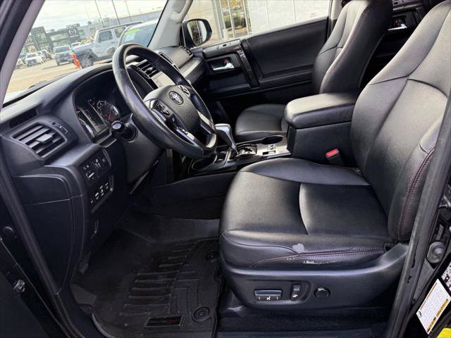 Certified 2020 Toyota 4Runner TRD Off-Road Premium AWD/4WD image 28