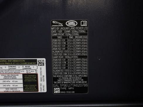 Certified 2026 Land Rover Range Rover Sport SE AWD/4WD image 25