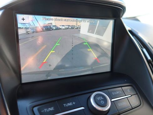 Used 2019 Ford Escape SE image 13