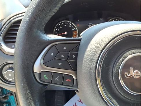 Used 2021 Jeep Renegade Limited AWD/4WD image 14