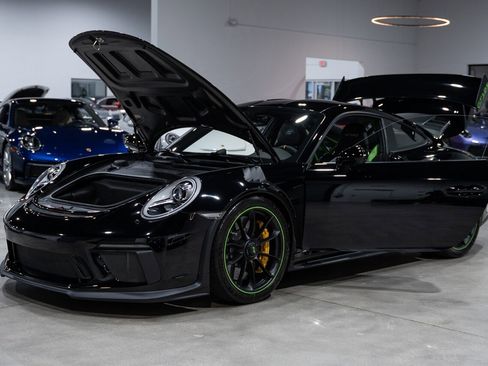 Used 2019 Porsche 911 GT3 RS RWD image 33